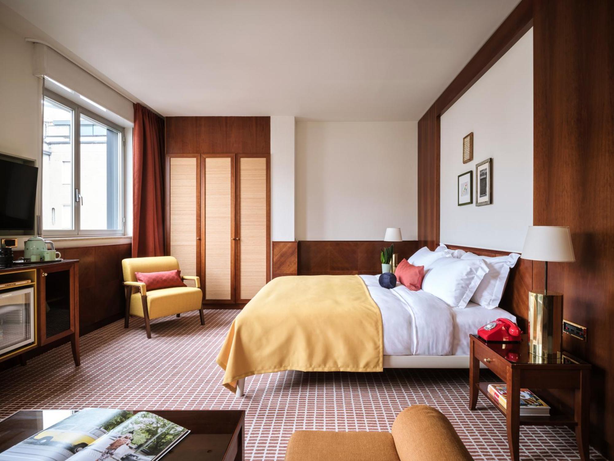 Max Brown Hotel Missori, Part Of Sircle Collection Милано Екстериор снимка