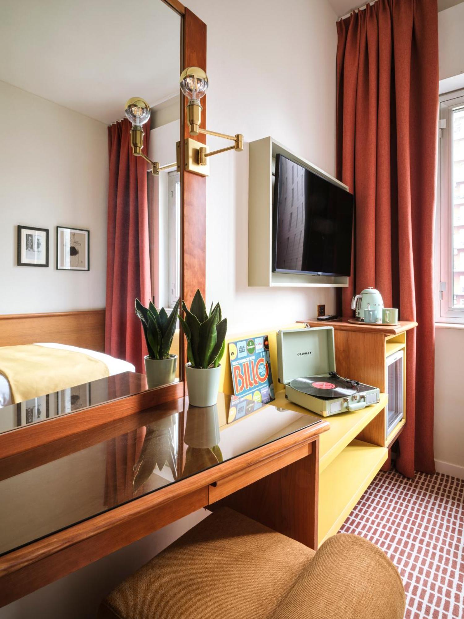 Max Brown Hotel Missori, Part Of Sircle Collection Милано Екстериор снимка