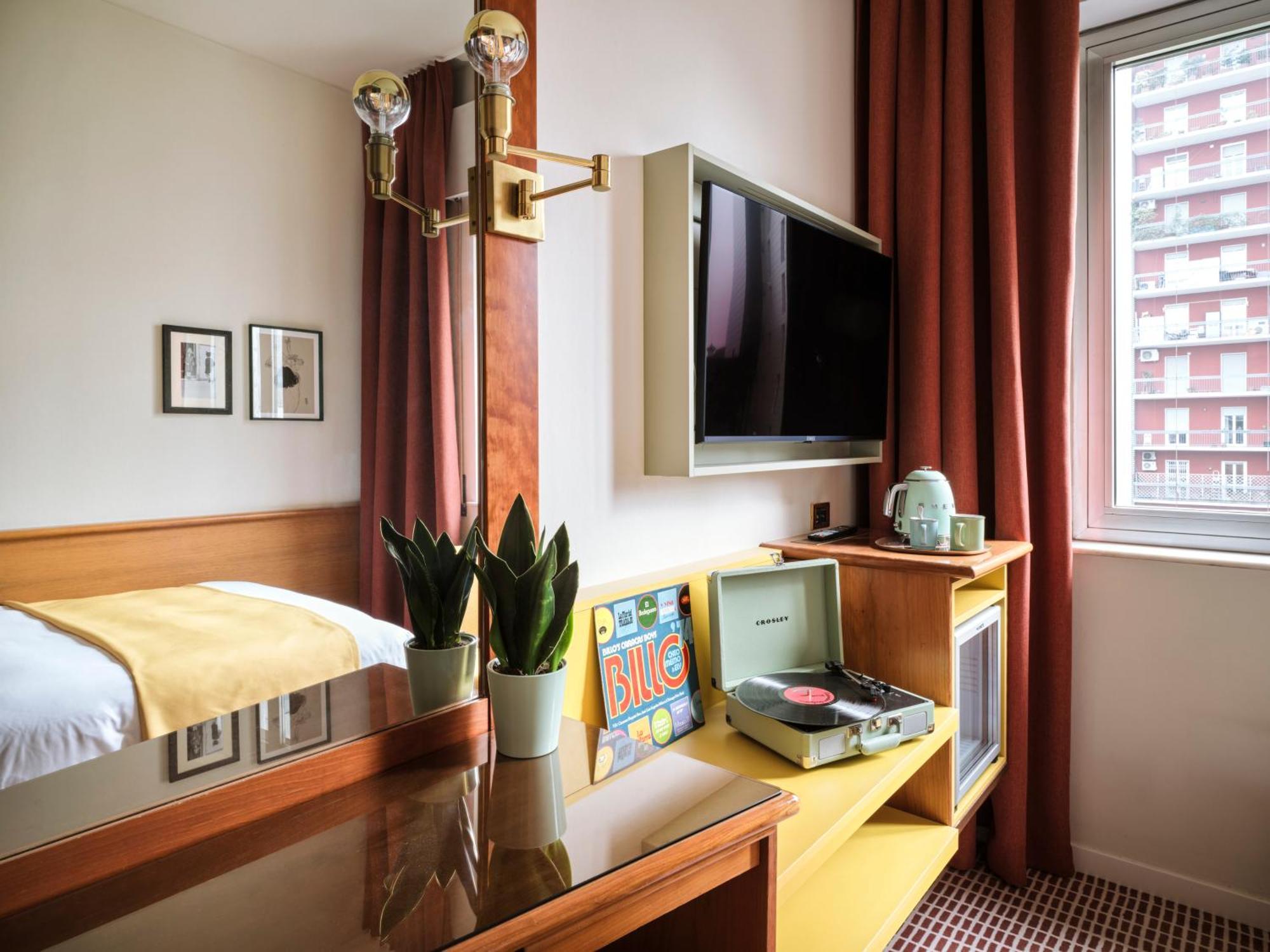 Max Brown Hotel Missori, Part Of Sircle Collection Милано Екстериор снимка
