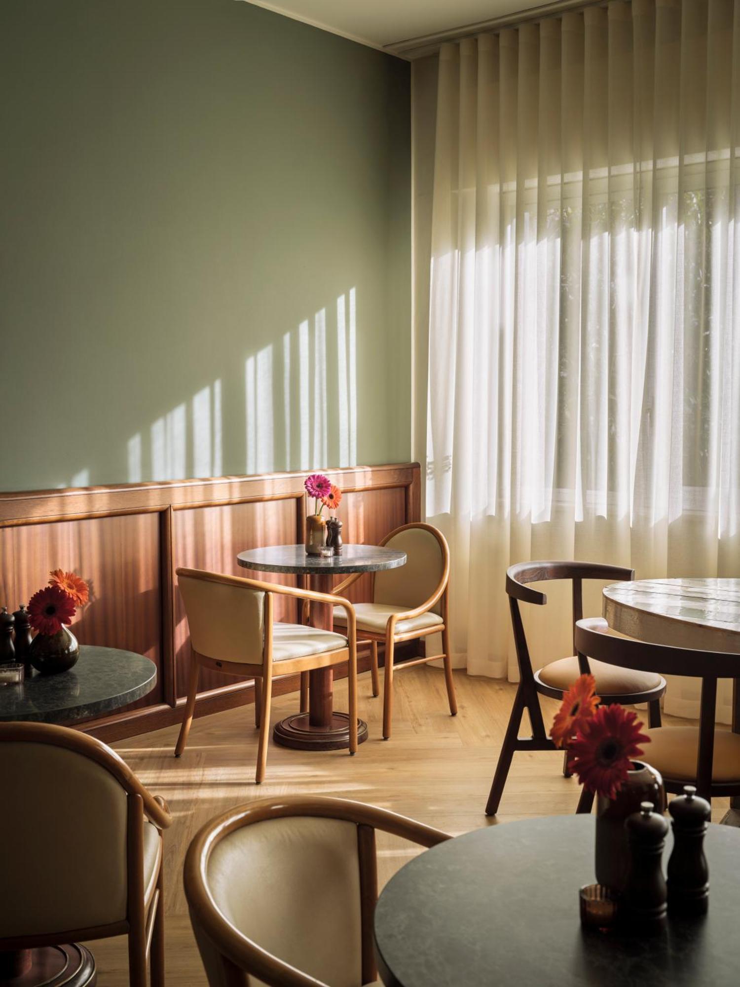 Max Brown Hotel Missori, Part Of Sircle Collection Милано Екстериор снимка