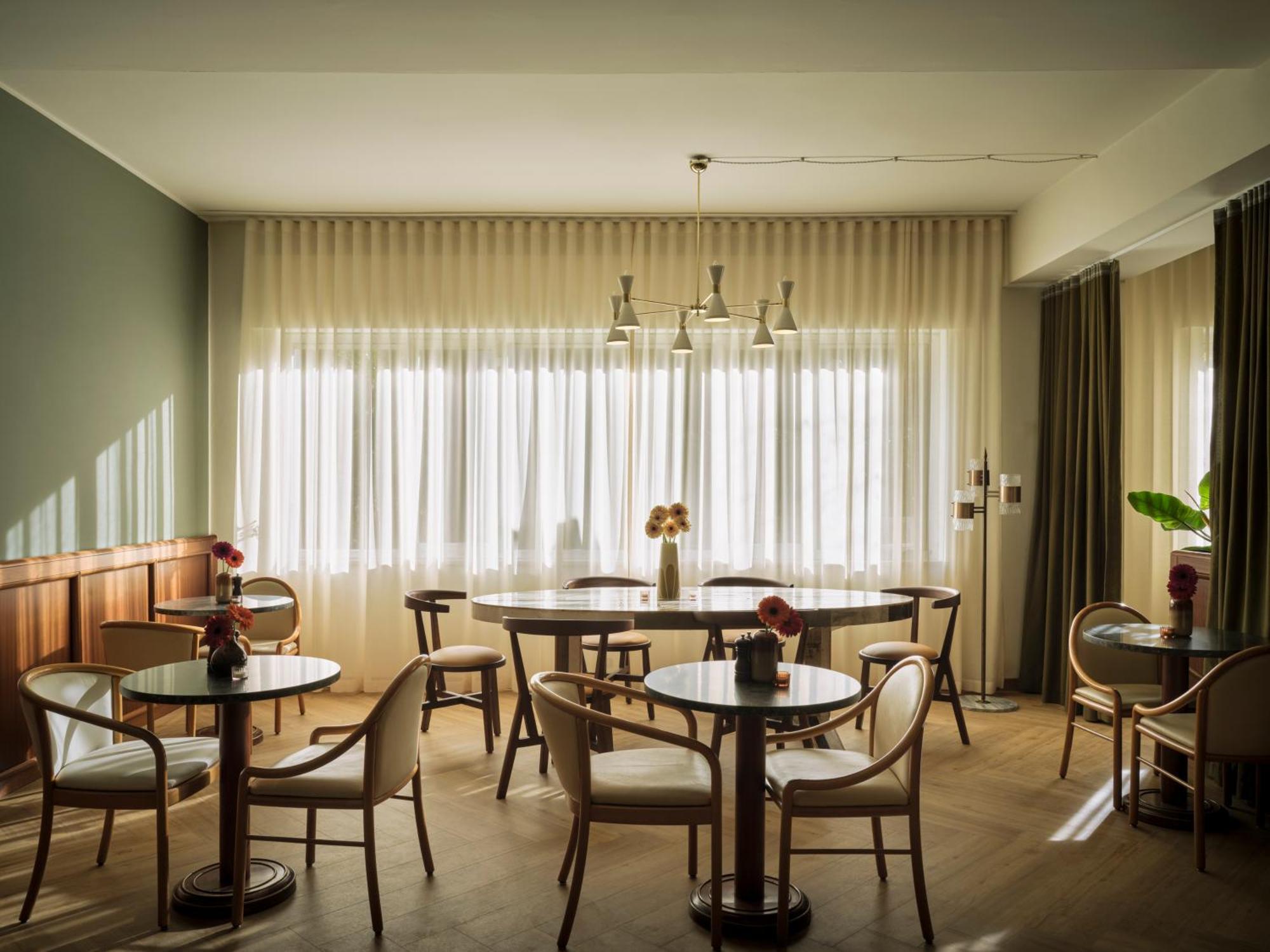 Max Brown Hotel Missori, Part Of Sircle Collection Милано Екстериор снимка