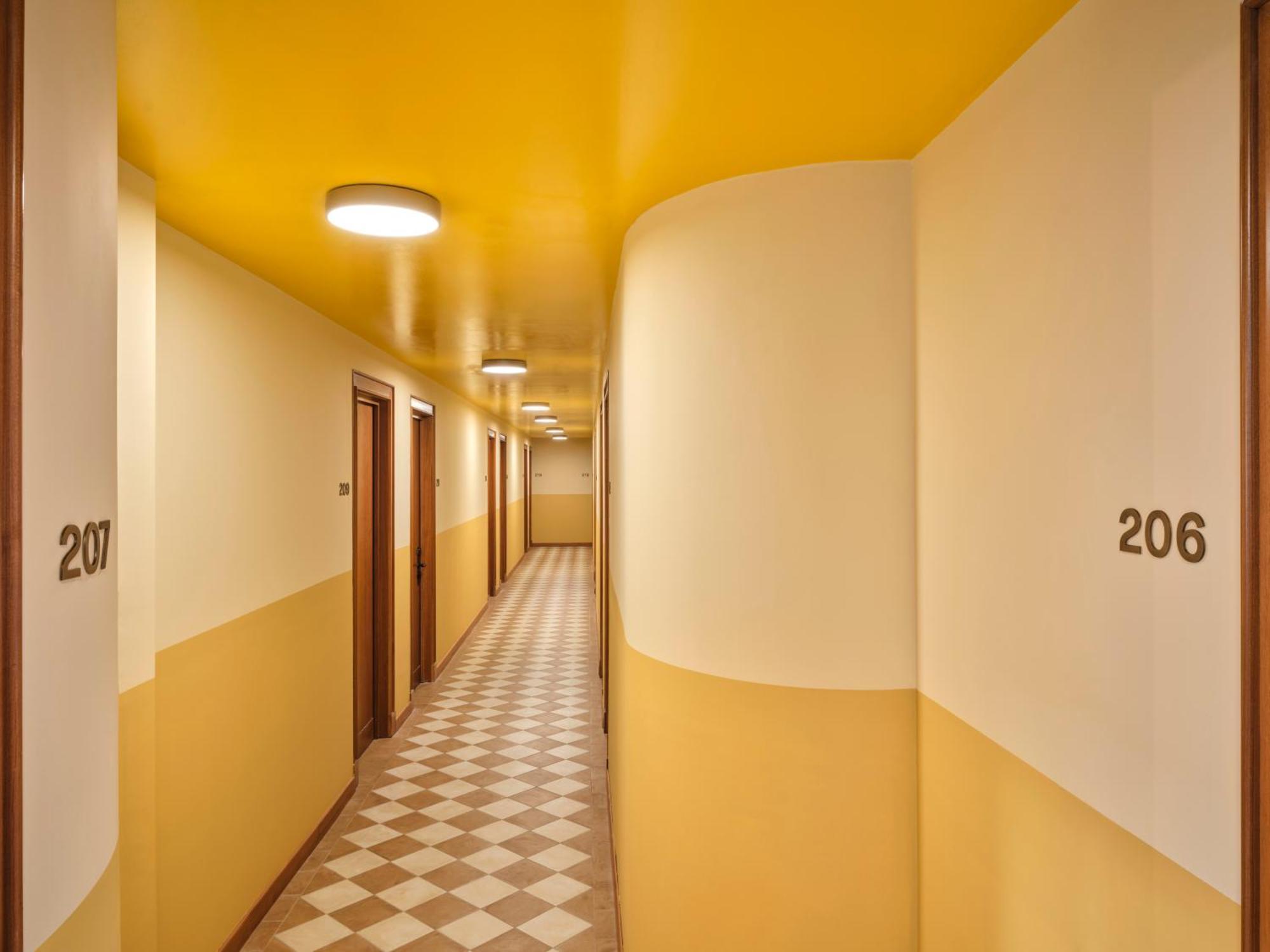Max Brown Hotel Missori, Part Of Sircle Collection Милано Екстериор снимка
